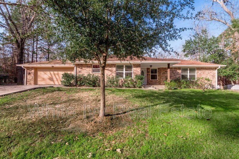 Photo - 1022 Landing Way