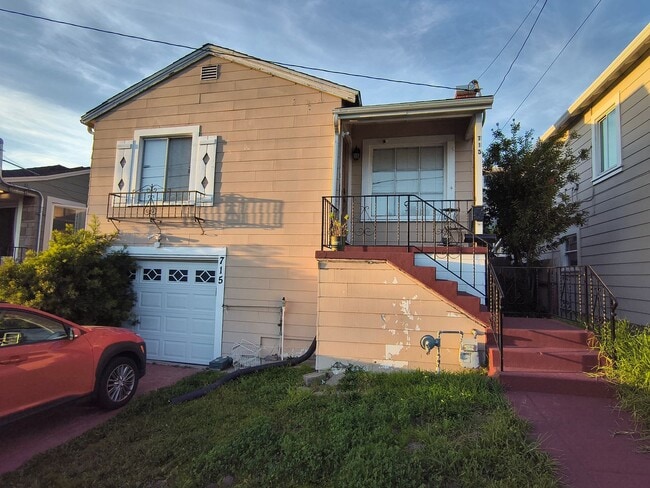 Photo - Cozy 3 BD/2 BATH Single Family Home With 2 Floors Located in Albany, Ca.