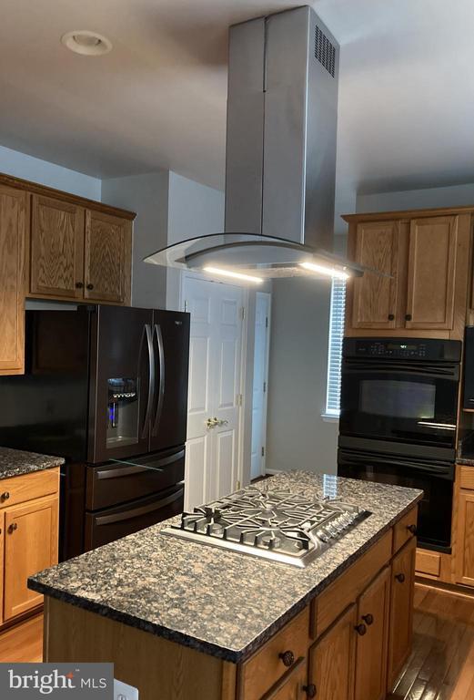 Photo - 564 Woodruff Ln