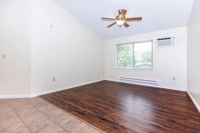 Photo - The Residences at 843 Oak