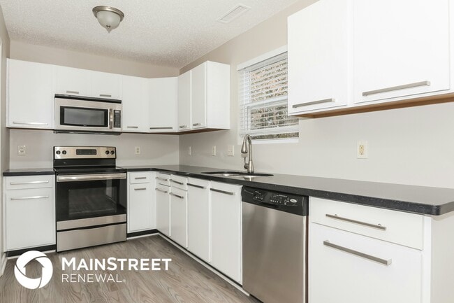 Photo - 7050 Sycamore Grove Ct