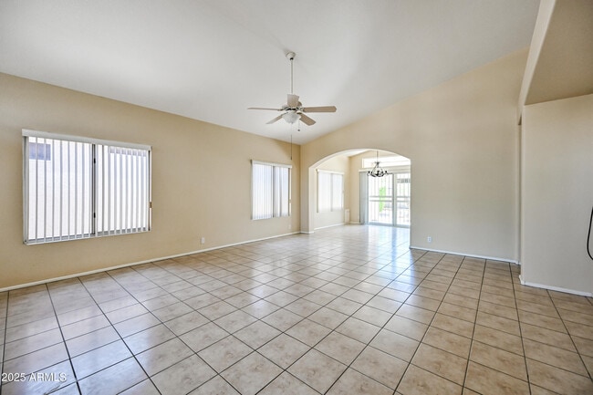 9021 W Escuda Dr