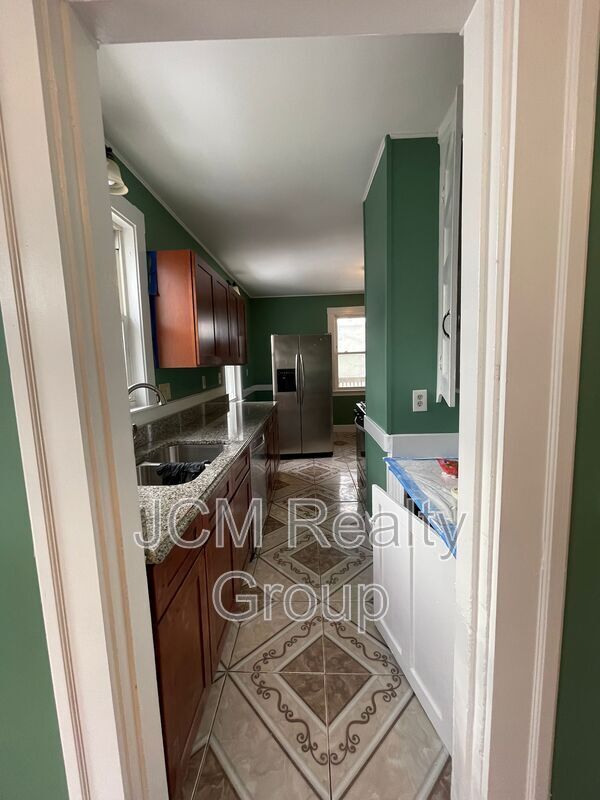 Photo - 28 Hillside Ave Unidad 2 / 2nd Floor Rental