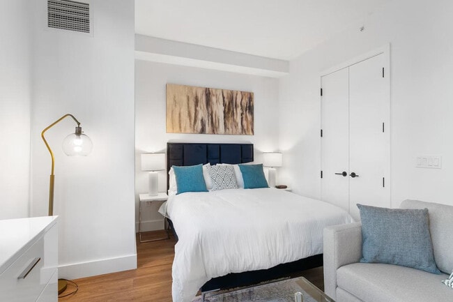 Photo - 2266 Cropsey Ave Unit ID1056668P