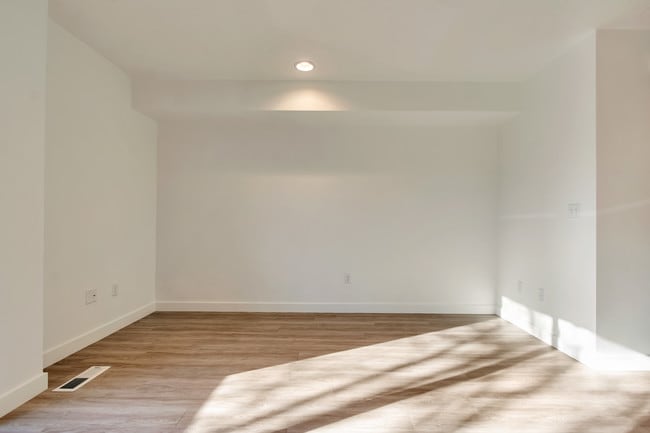 Photo - Maven TownHomes