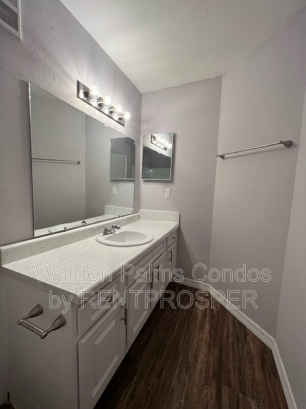 Photo - 4720 Walden Cir Unidad 1413