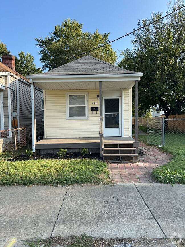 Building Photo - 509 Winkler Ave Rental