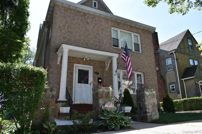 22 Hillcrest Rd