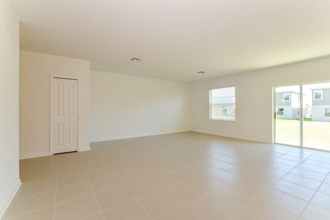 Photo - 2219 Rock Dr