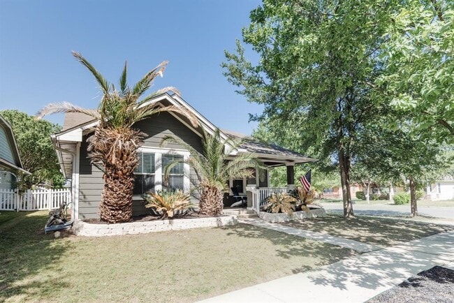 Photo - 692 Scheel Rd