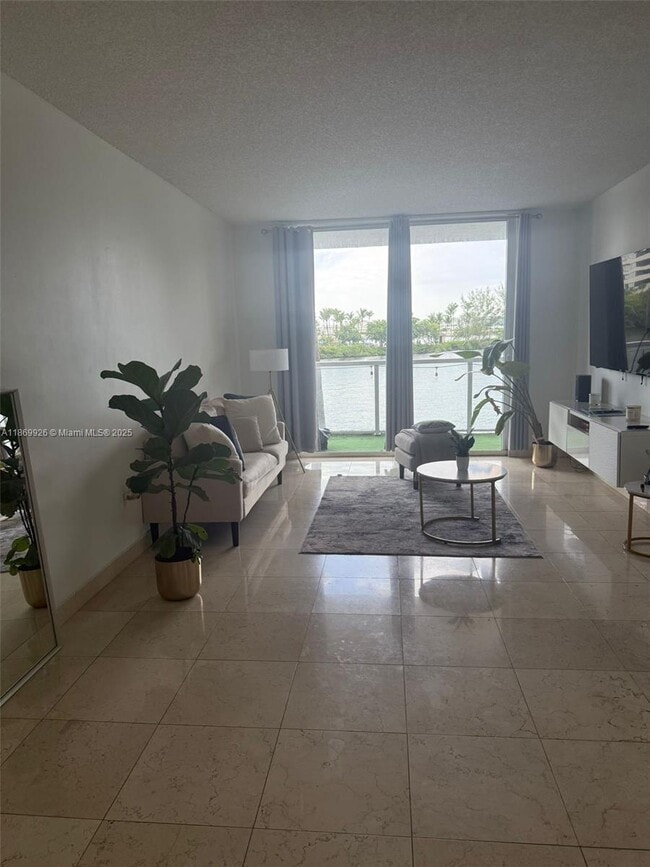 Building Photo - 5091 NW 7th St Unit 201 Rental