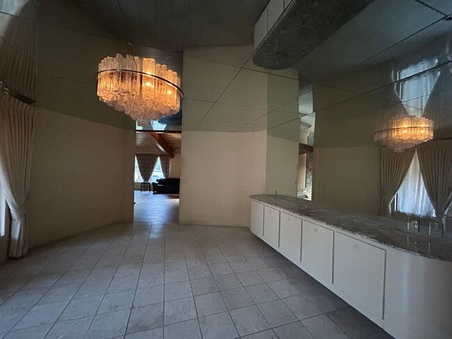 Photo - 108 Timberlake Ct