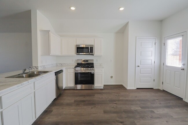 Photo - 3 Bed | 2 Bath in Coweta!