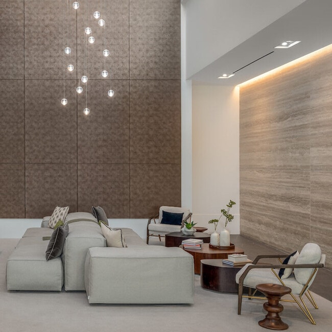 Photo - 222 E Jefferson St Unidad ID1369267P