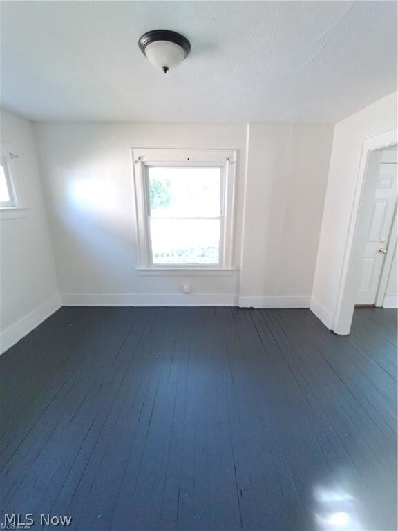 Photo - 175 Charles Ave NE