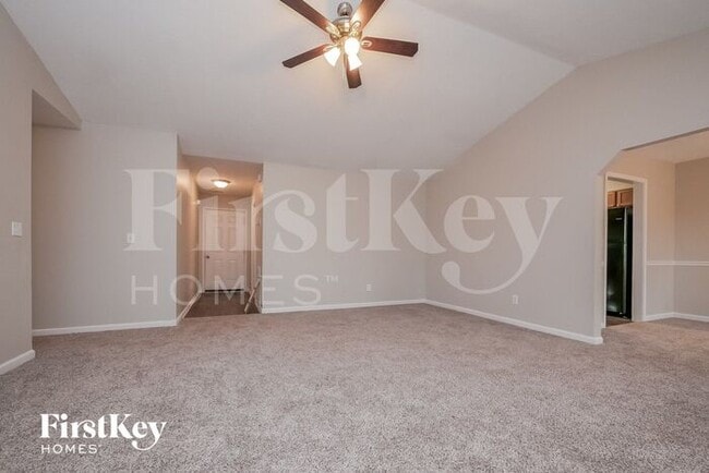 Photo - 732 Four Winds Ln