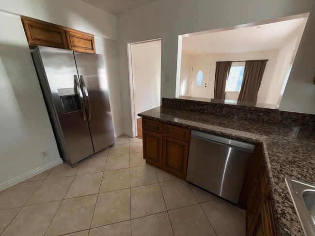 Photo - 14641 Moorpark St Unidad 1