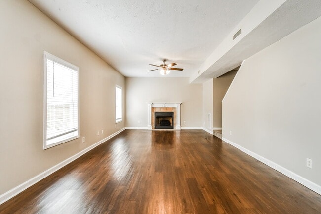 Photo - 106 Nick Price Dr