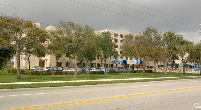 Building Photo - B'nai B'rith I, II, & III Deerfield Apartm... Rental