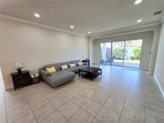 Photo - 11925 Perennial Pl