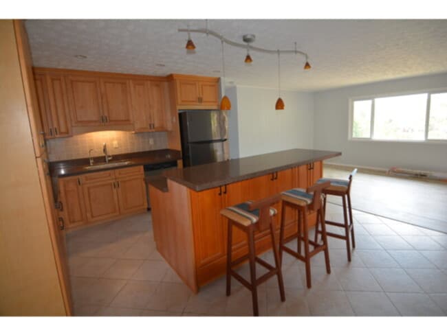 Photo - Renovated Pacific Palisades 3/2 SFH with Y...