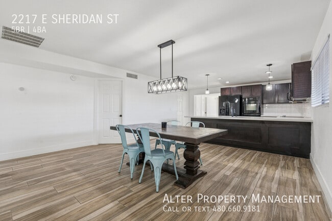 Photo - 2217 E Sheridan St