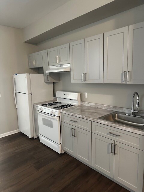 Photo - 1622 E 25th St