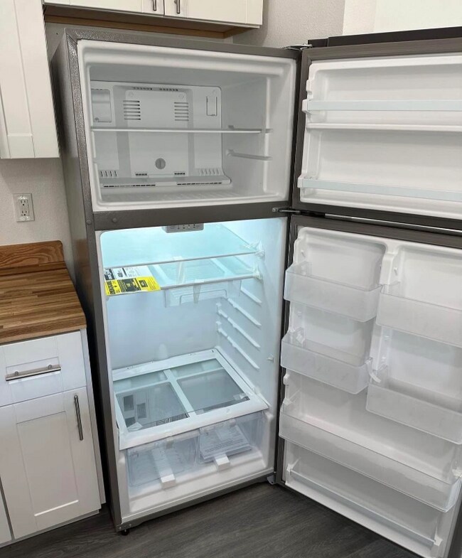 Photo - 701 E Ellicott St