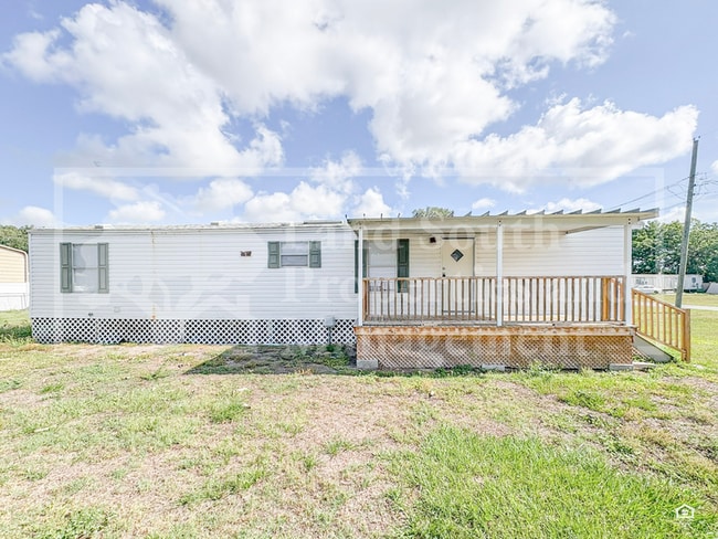 Photo - 1155 Meadow Lawn Street