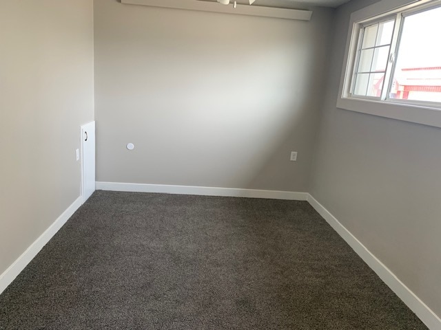 105 Main St S