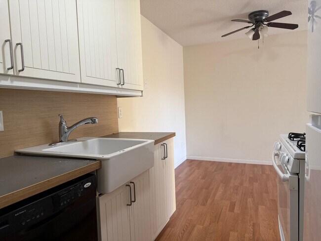 Photo - Maintenance-Free Living By The Beach