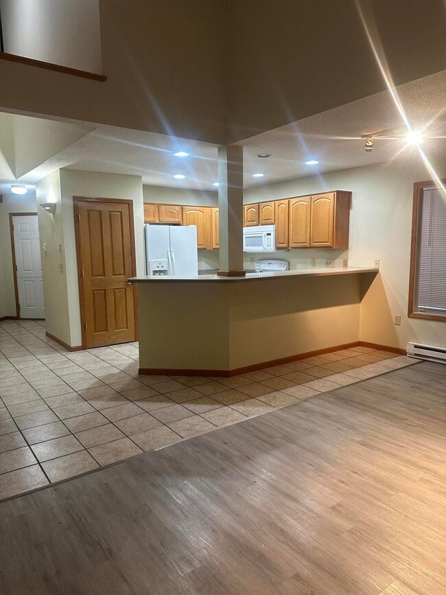 Photo - 903 8th Ave N