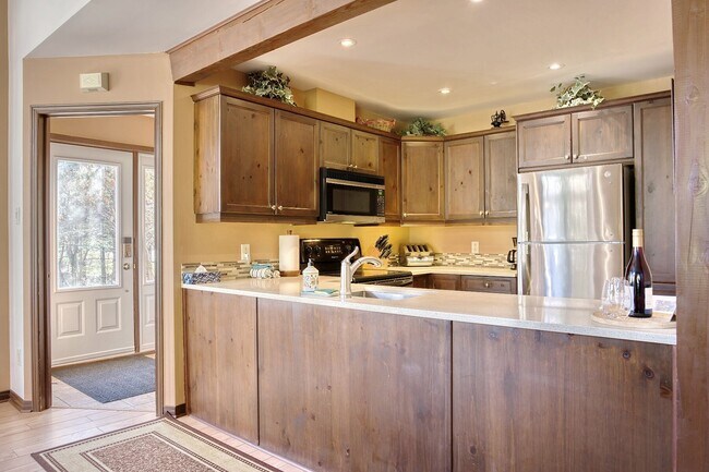 Photo - 1691 Chem. du Golf