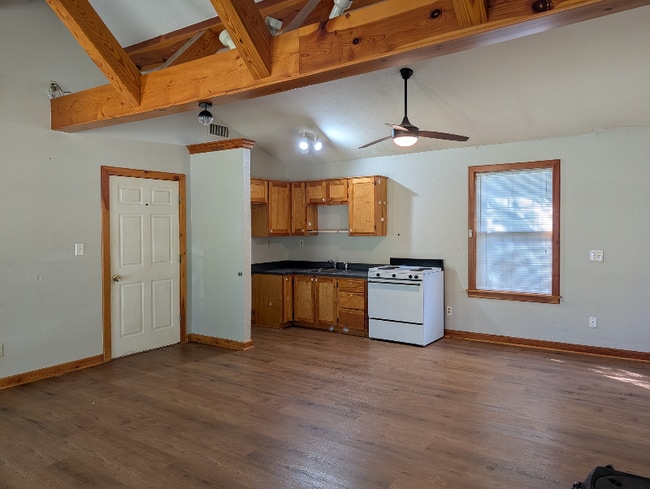 Photo - 10607 FM 2767 Unit Duplex B