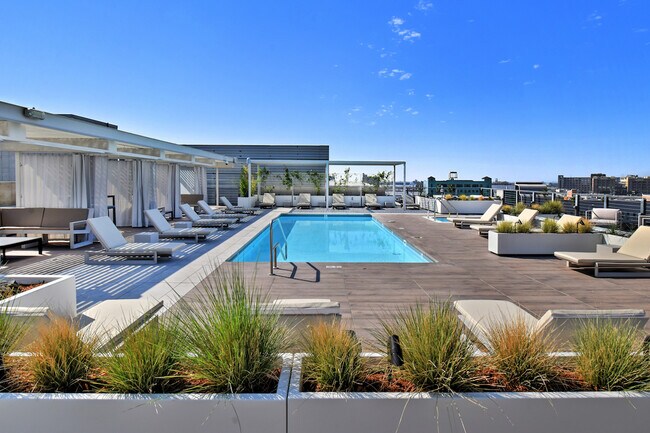 Photo - 527 Molino St Unit 208