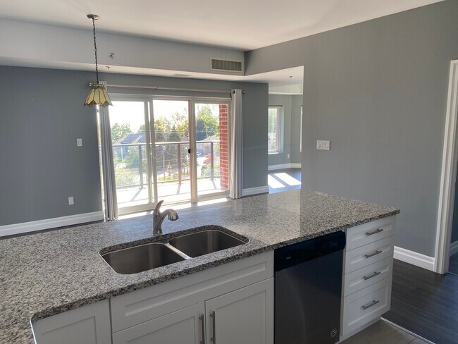 Photo - 6 Park St Unit 301