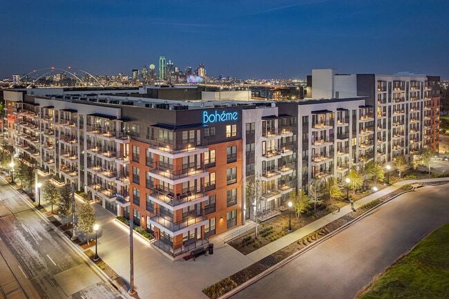 Building Photo - The Boheme