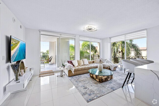 Building Photo - 550 Okeechobee Blvd Unit 422 Rental
