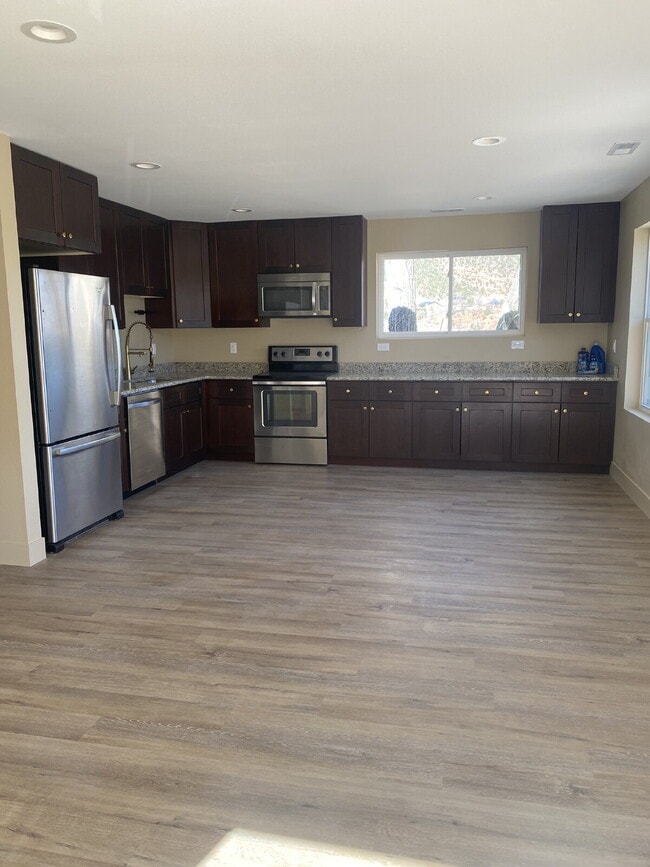 Photo - 2 Bedroom in Manitou - Prospect Unit Upper