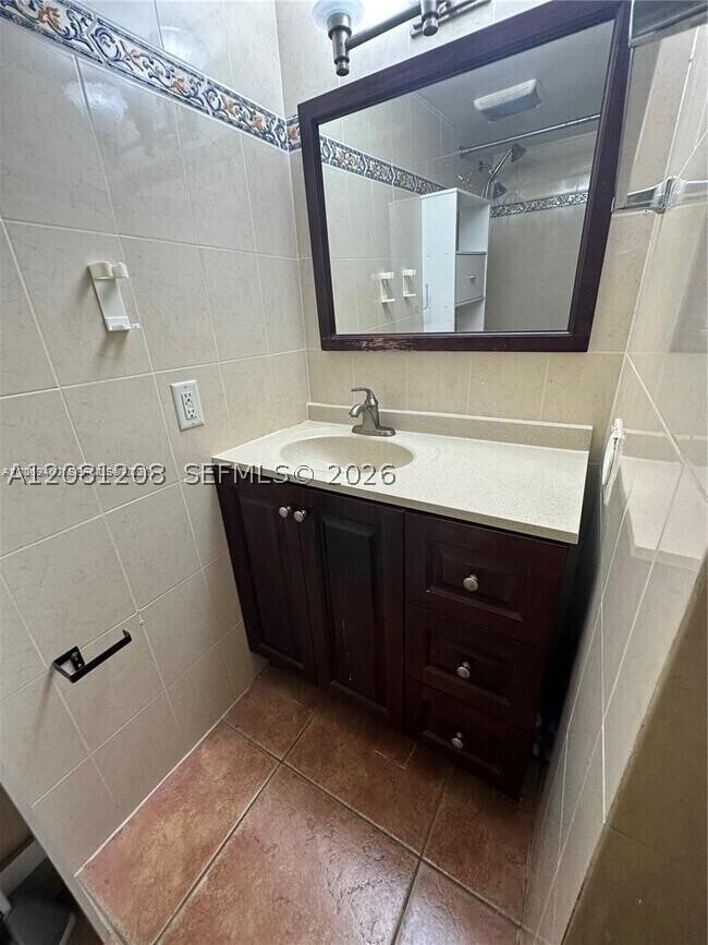 Photo - 1801 S Treasure Dr Unit 112