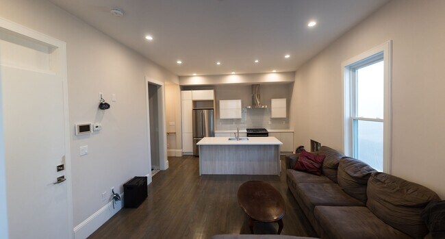 Photo - 14 Sumner St Unit #1