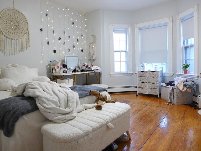 Photo - 139 Saint Alphonsus St Apartment