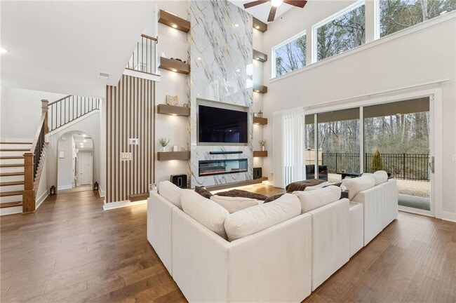Photo - 4815 Briscoe Dr