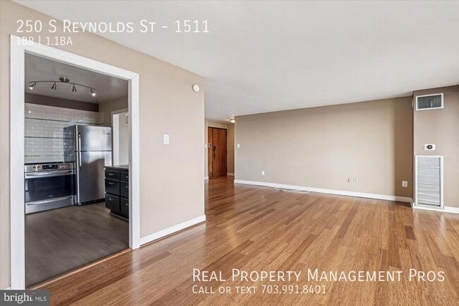 Photo - 250 S Reynolds St Unidad 1511