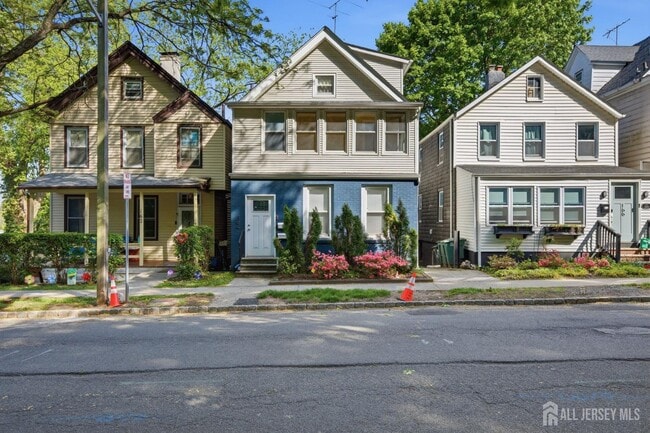 Building Photo - 164 S Ridgewood Rd Unit 2