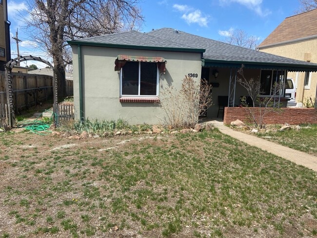 Photo - Awesome 2 bedroom Bungalow in Cory-Merill Neighborhood