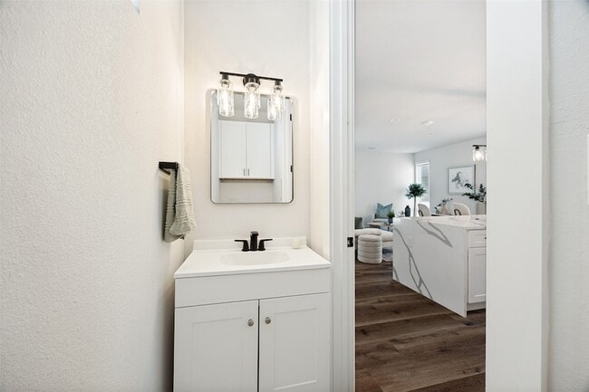 Photo - 5633 Live Oak St Unit 102