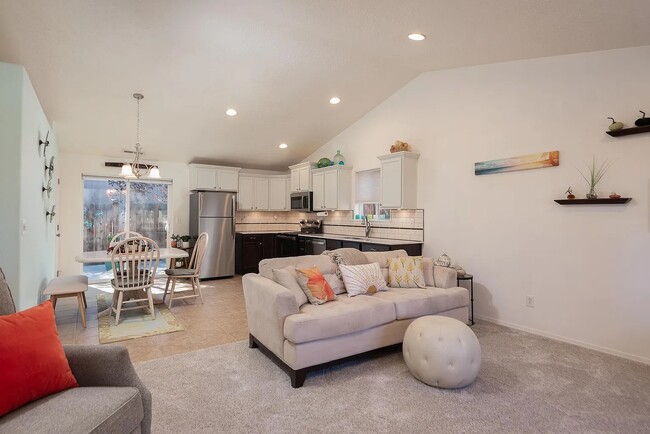 Photo - 2807 NE Spring Water Pl