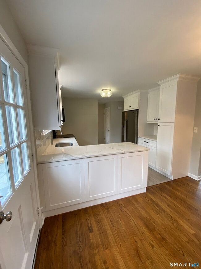 Photo - 135 Millport Ave