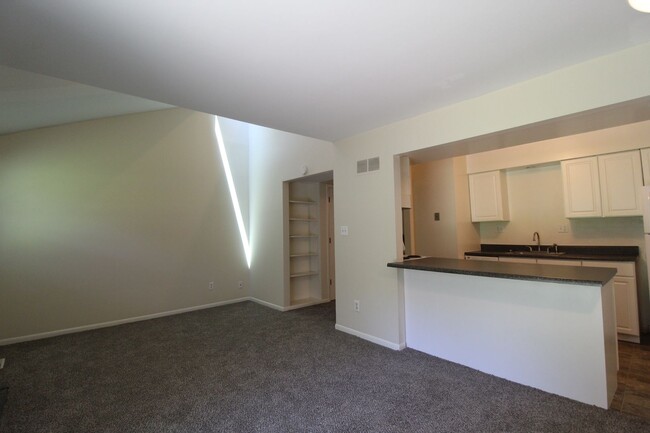 Photo - 2 Bedroom 1 Bath Duplex in the Westport Area